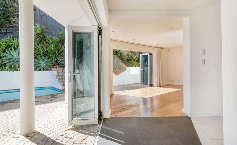 4 Bedroom Property for Sale in Camps Bay Western Cape
